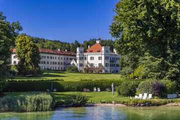 Fototapeta na wymiar Schloss Possenhofen Castle, Poecking, Bavaria