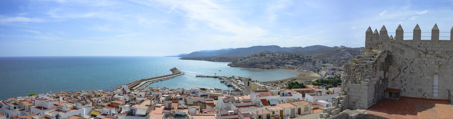 Overview of the town of Peñiscola, from the Papa Luna Castle.