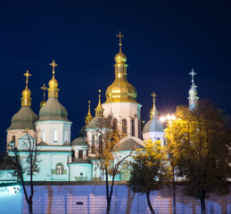 Fototapeta na wymiar Saint Sophia's Cathedral in Kyiv at night