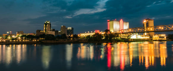 Fototapeta na wymiar Shreveport Louisiana Skyline