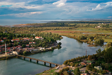 Obraz premium Rozafa Castle and views