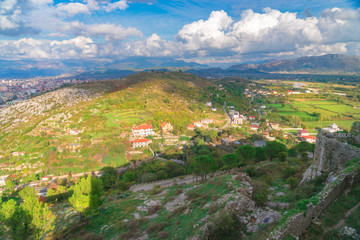 Obraz premium Rozafa Castle and views