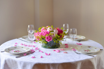 wedding laying table floristics tender bouquet