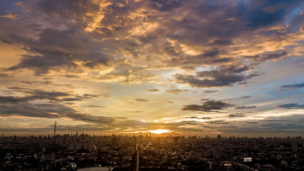 Fototapeta na wymiar Evening cloudscape in city, Colorful sunset