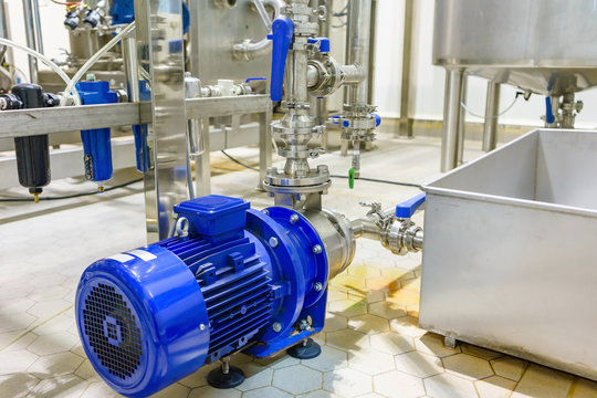 Electric water pump in food and beverage plant