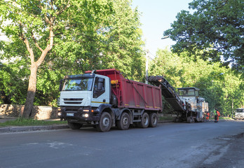 Urban road works. The removal of the old pavement.
