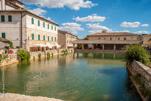 Terme di Bagno Vignoni, Toscana \ Terme di Bagno Vignoni, Toscana \