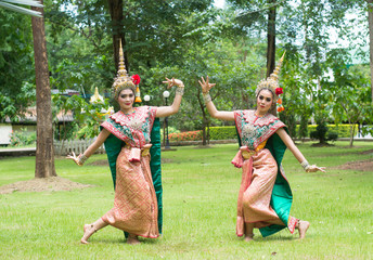 Thai traditional dress. Actors performs Thai ancient dancing Art of Khon-Thai classical masked...