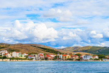 Obraz premium Colorful houses of a small coastal village near Sibenik town, Dalmatia, Croatia