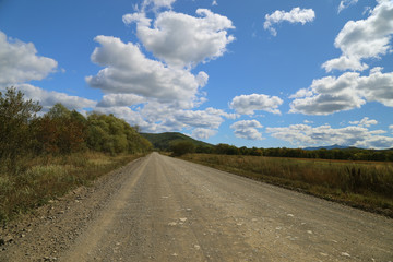 Fototapeta na wymiar Autumn landscape, rural road