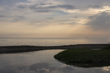 Obraz premium Tropical beach in sunset time