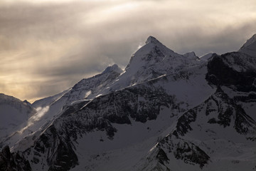 Glockner und Wiesbachhorn im Sturm