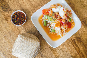 papaya salad som tum thai traditional food