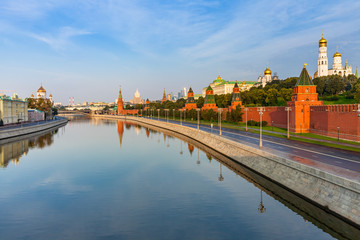 Fototapeta premium Moscow Kremlin in the morning, Russia