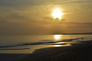 Naklejka na ściany i meble beach sunrise Cuba
