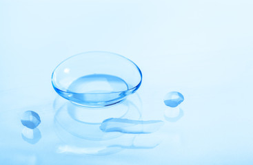 Contact lenses with water drops