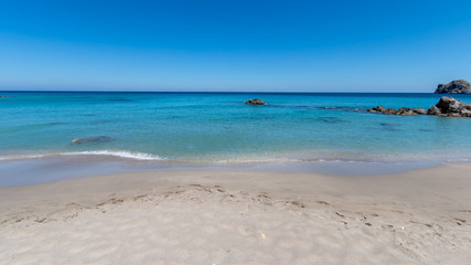 Fototapeta na wymiar Wonderful beach in crete Greece
