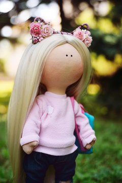 a handmade doll is a fashionable urban girl.