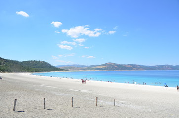 Obraz premium People are cooling off in the lake Salda.