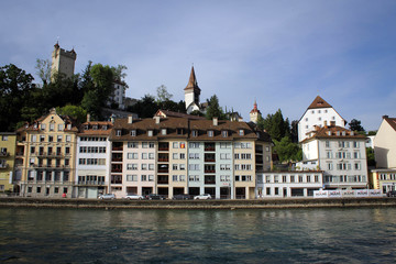 Fototapeta premium Old town of Lucerne and River Reuss embankment view, Switzerland