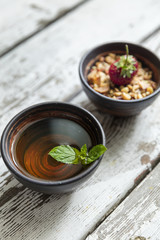 Granola and jasmine tea