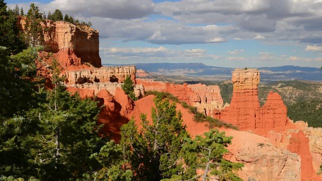 Timelapse of spectacular Hoodoo sandstone formations at Bryce Canyon National Park, Utah