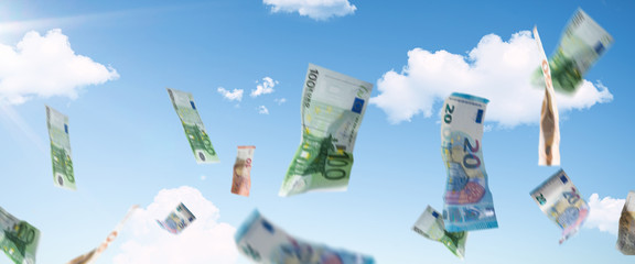 Geld f&auml;llt vom Himmel