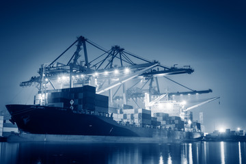 Shipping terminal and shipyard, Business transportation