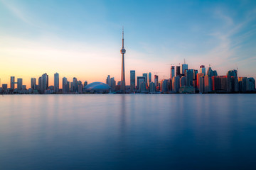 Fototapeta na wymiar Toronto downtown skyline with sunset