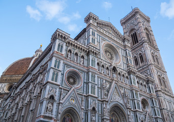 Fototapeta premium Florence Duomo. Basilica di Santa Maria del Fiore (Basilica of Saint Mary of the Flower) in Florence, Italy.
