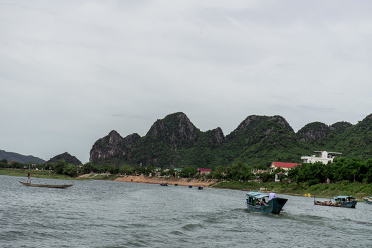Vietnam National Park Fongnya Kebang