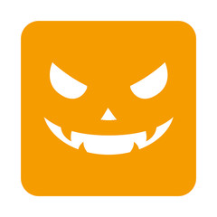 Icono plano sonrisa calabaza Halloween en cuadrado naranja
