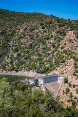 Fototapeta na wymiar Le barrage du Lac de Vinça