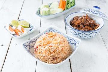 Fototapeta na wymiar Fried rice with Shrimp paste sauce