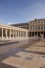 Fototapeta na wymiar Palais Royale à Paris