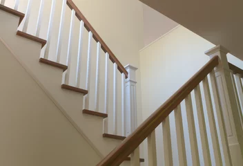 Papier Peint photo Escaliers escalier bois blanc moderne classique escaliers intérieur