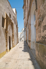 Alleyway. Castellaneta. Puglia. Italy. 