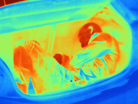 Thermal image illustrating people smuggling