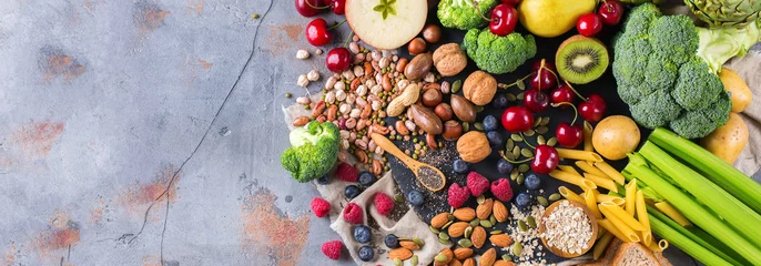 Zelfklevend Fotobehang Selectie van gezonde rijke vezelbronnen veganistisch eten om te koken © aamulya