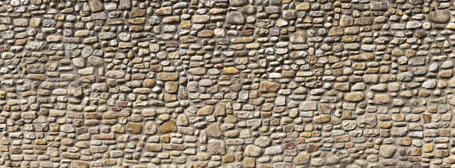 Natursteinmauer