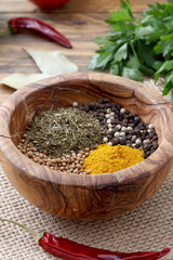 aroma orientale con spezie ed erbe