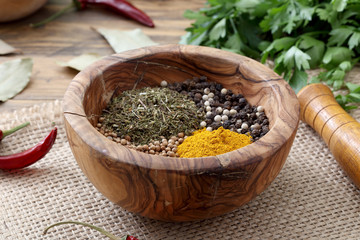 aroma orientale con spezie ed erbe