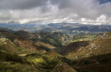 Fototapeta na wymiar lakes of Covadonga, Picos de Europa. Spain