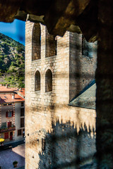 Vue sur le village de Villefranche-de-Conflent du haut des remparts