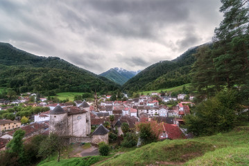 Fototapeta na wymiar Seix en Ariège