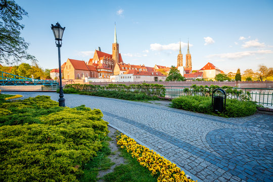 Fototapeta Ancient city Wroclaw on a sunny day. Location Cathedral of St. John the Baptist, Poland, Europe.