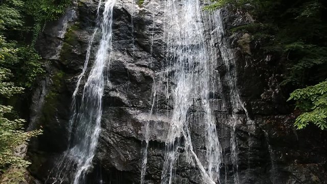 g&uuml;zeldere şelalesi