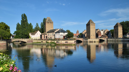 Straßburg, Elsaß, Frankreich, Europa / Strasbourg, Alsace: Petite France (Altstadt) und Ponts...