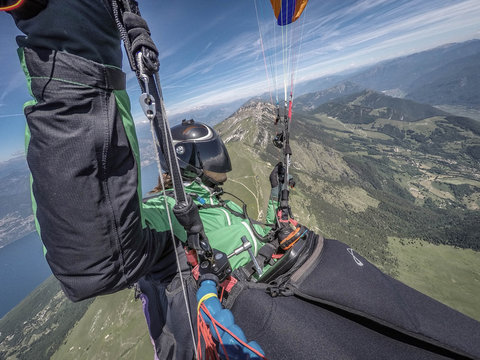 Volare sopra le creste del monte baldo