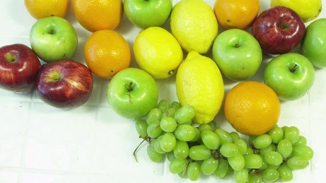 Stop motion of fruits